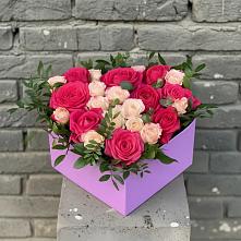 Цветочная композиция из Розы в коробке в Сухой Буйволе