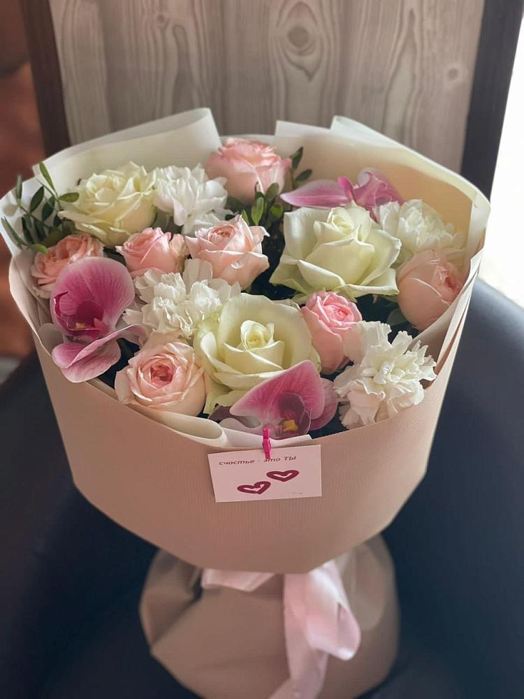 Букет цветов из: Орхидеи, Розы и Гвоздики в Сухой Буйволе