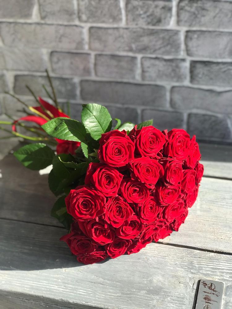 Букет Красные розы Фридом в Сухой Буйволе