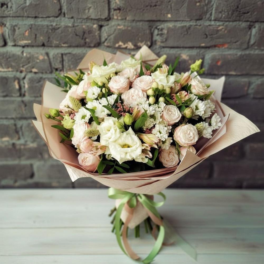 Букет цветов из: Альстромерии, Розы и Хризантемы в Сухой Буйволе