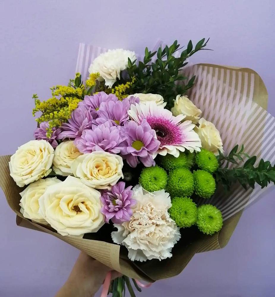 Букет цветов из: Хризантемы, Розы, Гвоздики и Герберы в Сухой Буйволе