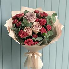 Букет цветов из:  Гвоздики и Розы #REPLACE_PRED# Сухой Буйволе