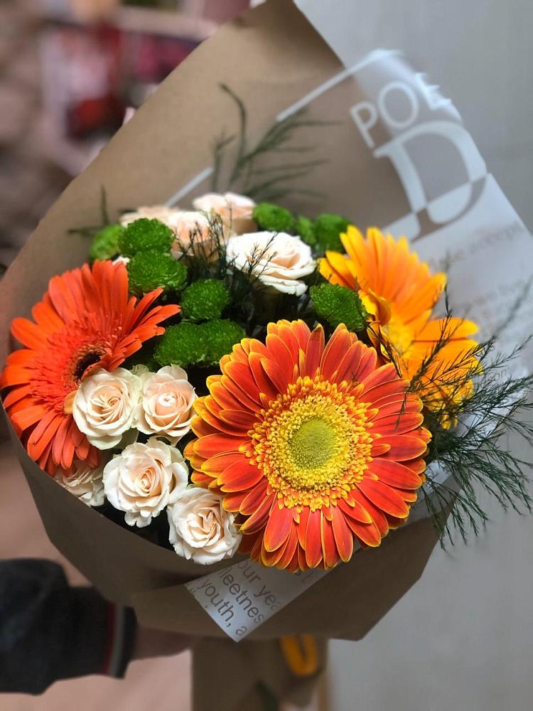 Букет цветов из: Герберы, Хризантемы и Розы в Сухой Буйволе