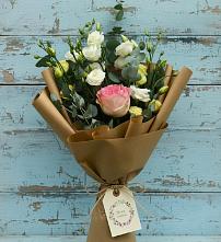 Букет цветов из:  Розы и Лизиантусы #REPLACE_PRED# Сухой Буйволе